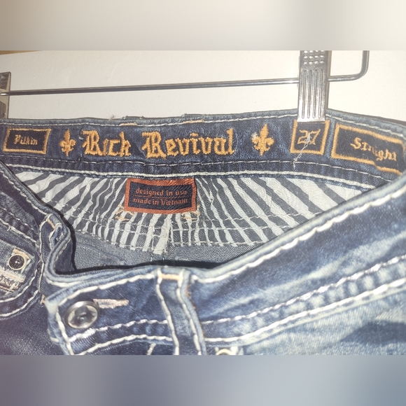 Fashion Jeans. Take a look. - Picture 4 of 16